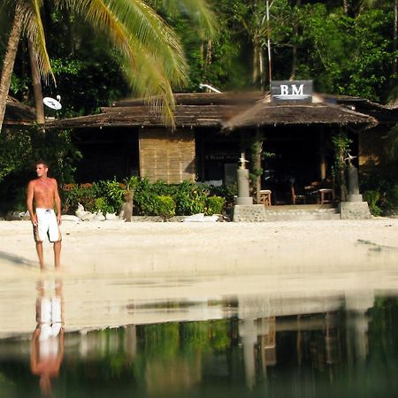 Black Marlin - Kadidiri Batudaka ภายนอก รูปภาพ