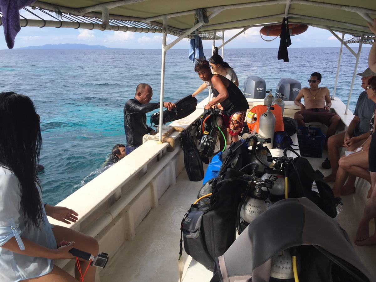 Black Marlin - Kadidiri Batudaka ภายนอก รูปภาพ